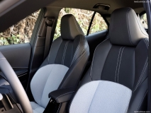 Toyota-Corolla_Hatchback-2019-1024-36