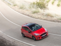Ford-Fiesta-2017-1024-14