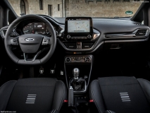 Ford-Fiesta-2017-1024-75