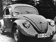 Volkswagen-Beetle-1938-1024-04