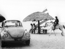 Volkswagen-Beetle-1938-1024-05