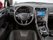 Ford-Mondeo-2015-1024-3f