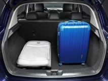2015_nissan_pulsar_7_1600x1200