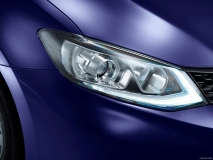 2015_nissan_pulsar_9_1600x1200