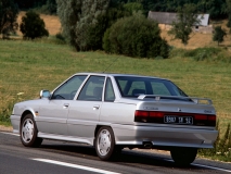 RENAULT-21-Sedan-2048_11